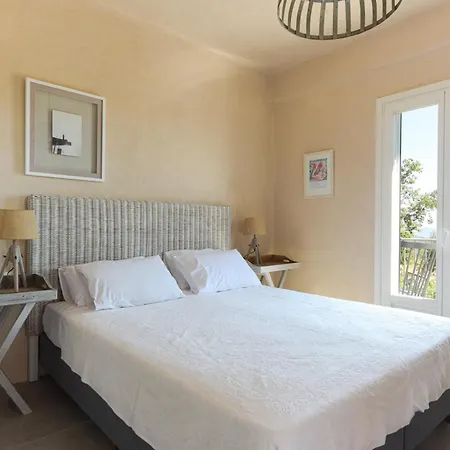 Luxurious Nadoria, Ithaca Island Βίλα