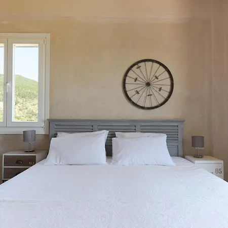 Luxurious Nadoria, Ithaca Island Βίλα *