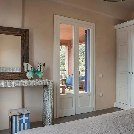 Βίλα Luxurious Nadoria, Ithaca Island Βαθύ