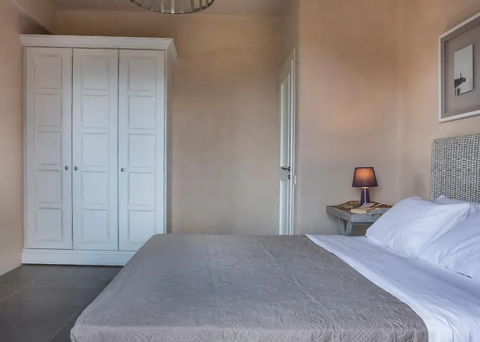 Luxurious Nadoria, Ithaca Island *