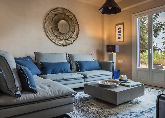 Luxurious Nadoria, Ithaca Island Villa