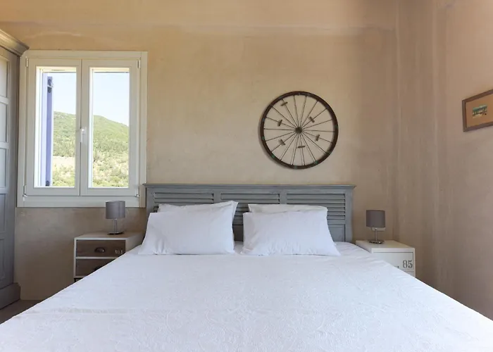Luxurious Nadoria, Ithaca Island 别墅 *