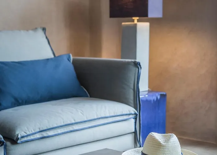 Luxurious Nadoria, Ithaca Island فاثي