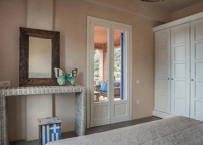 فيلة Luxurious Nadoria, Ithaca Island فاثي
